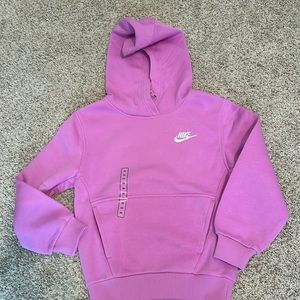 Nike hoodie girl size xs brand new!